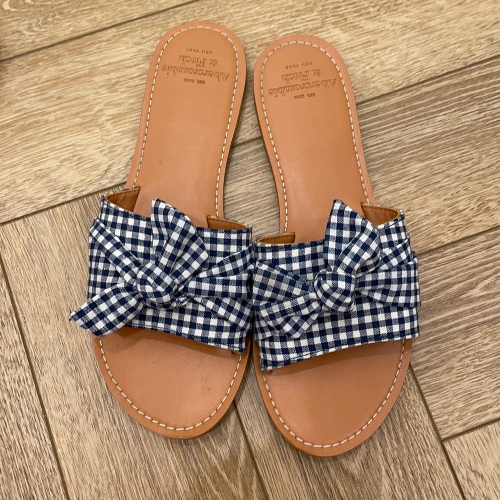 Gingham sandals